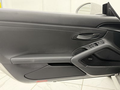 2021 Porsche 718 Spyder Roadster