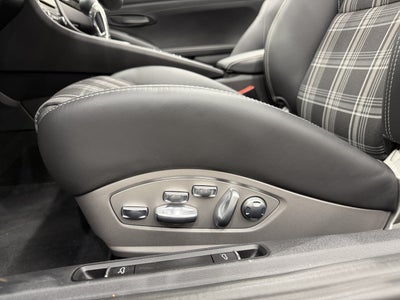 2021 Porsche 718 Spyder Roadster