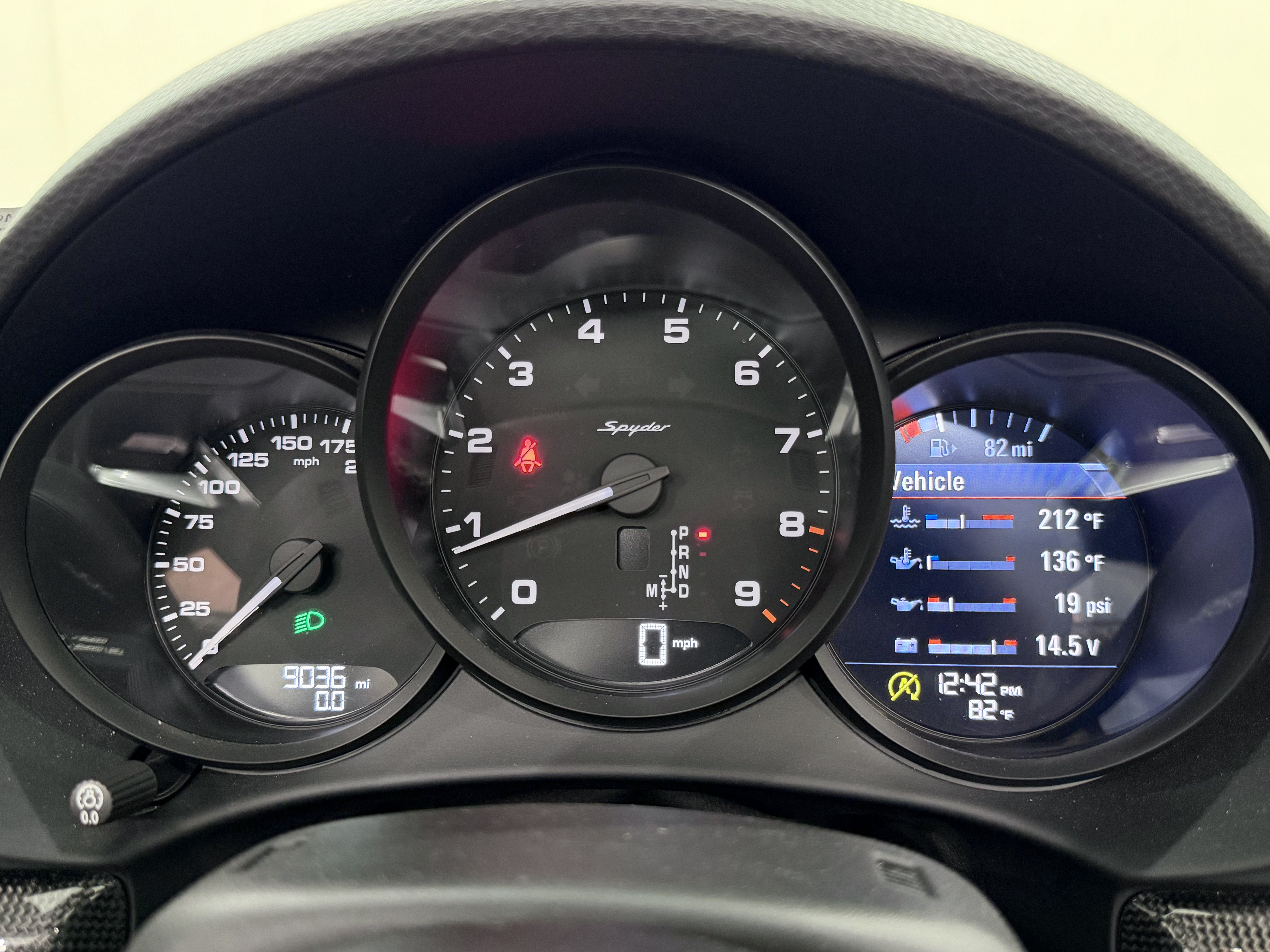 2021 Porsche 718 Spyder Roadster