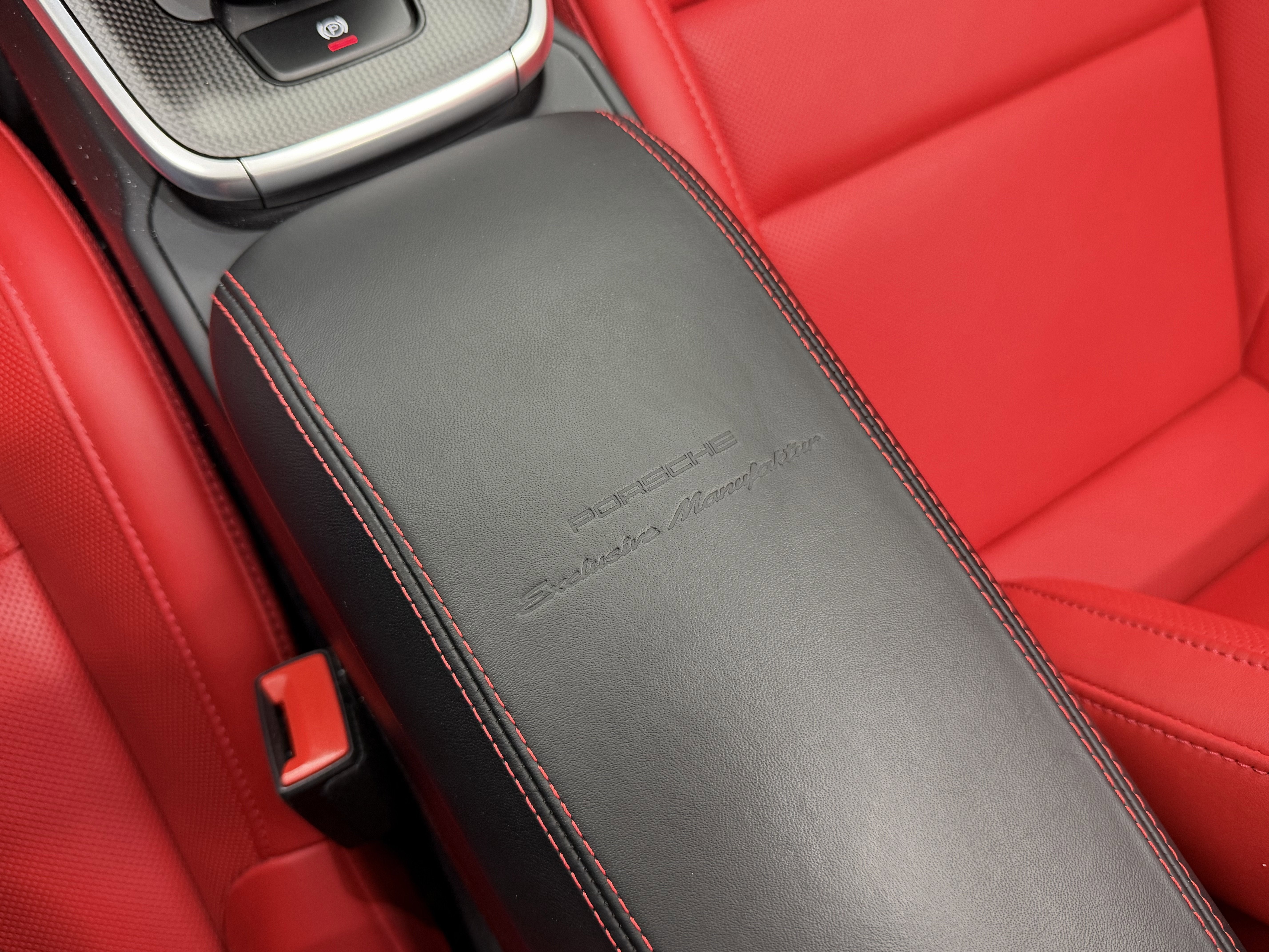 2024 Porsche 911 Turbo S