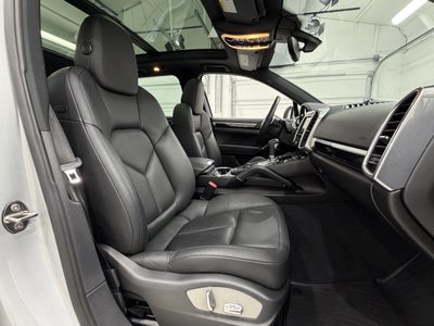 2013 Porsche Cayenne Base