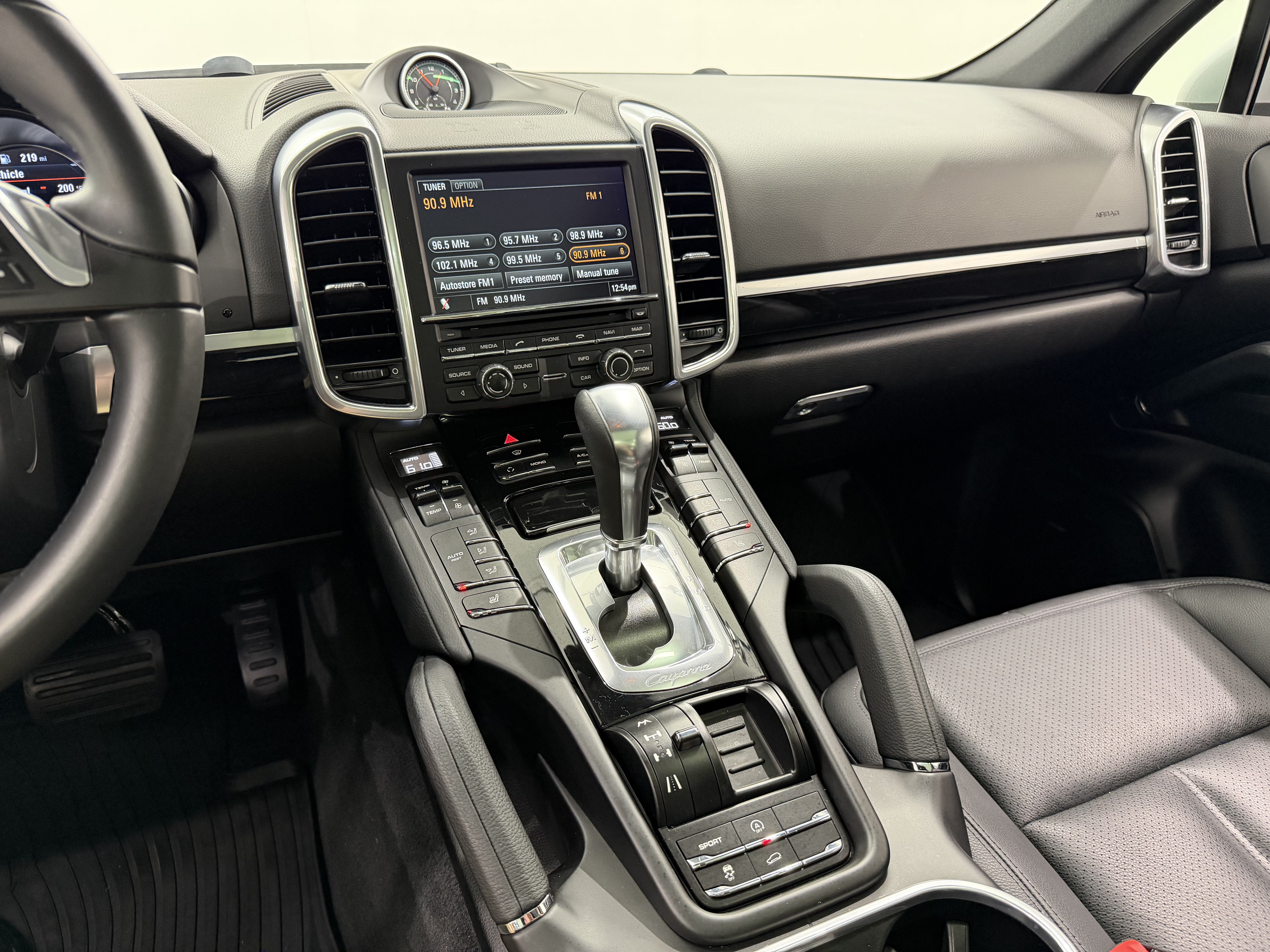 2013 Porsche Cayenne Base