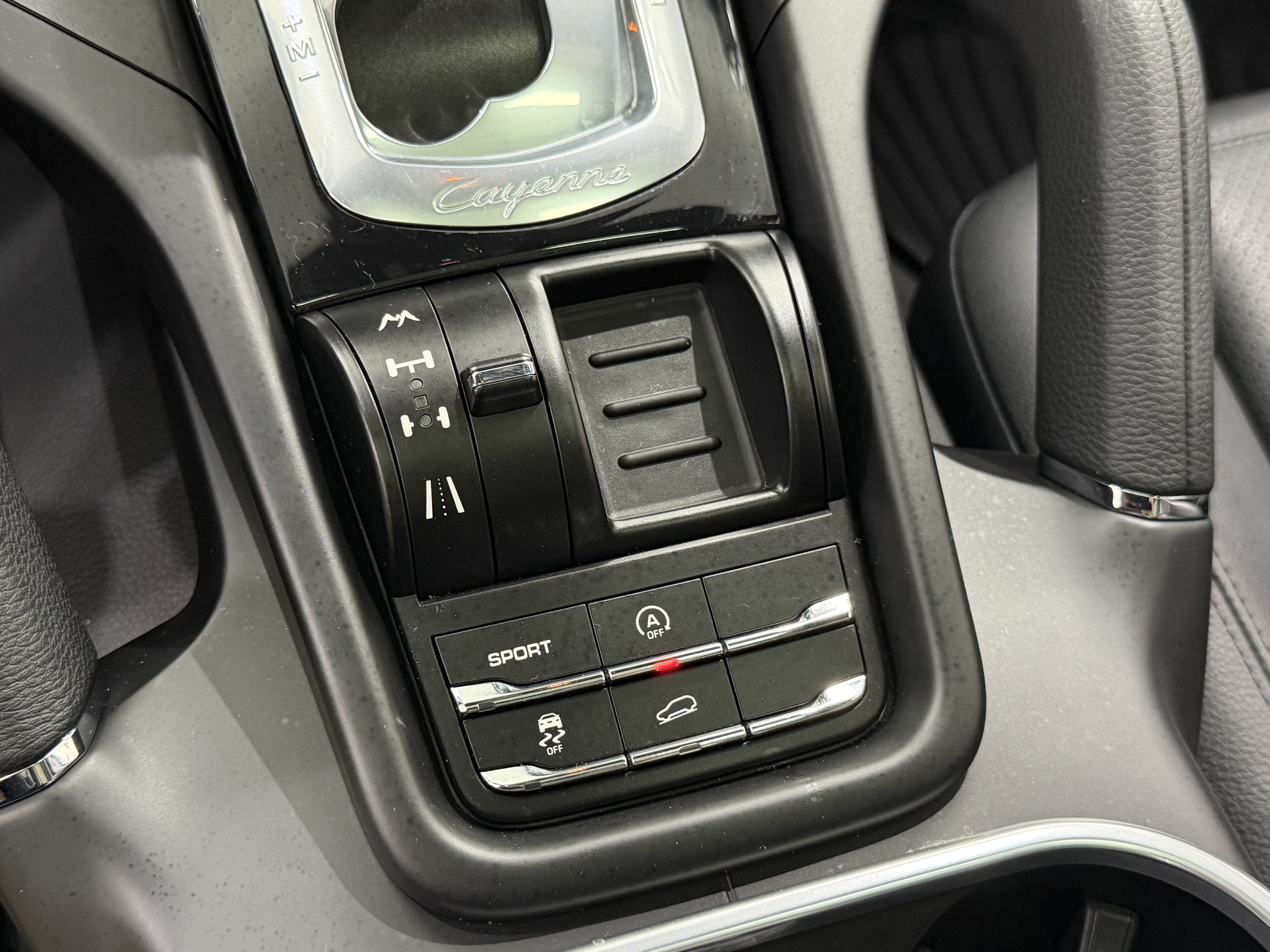 2013 Porsche Cayenne Base