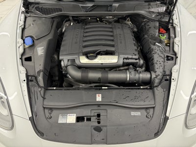 2013 Porsche Cayenne Base
