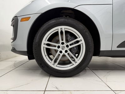 2022 Porsche Macan AWD