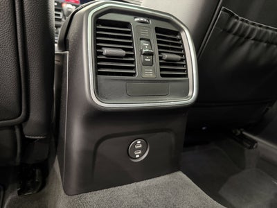 2022 Porsche Macan AWD