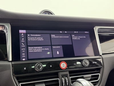 2022 Porsche Macan AWD