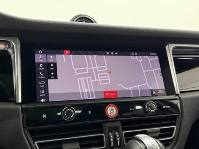 2022 Porsche Macan AWD