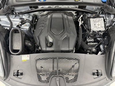 2022 Porsche Macan AWD