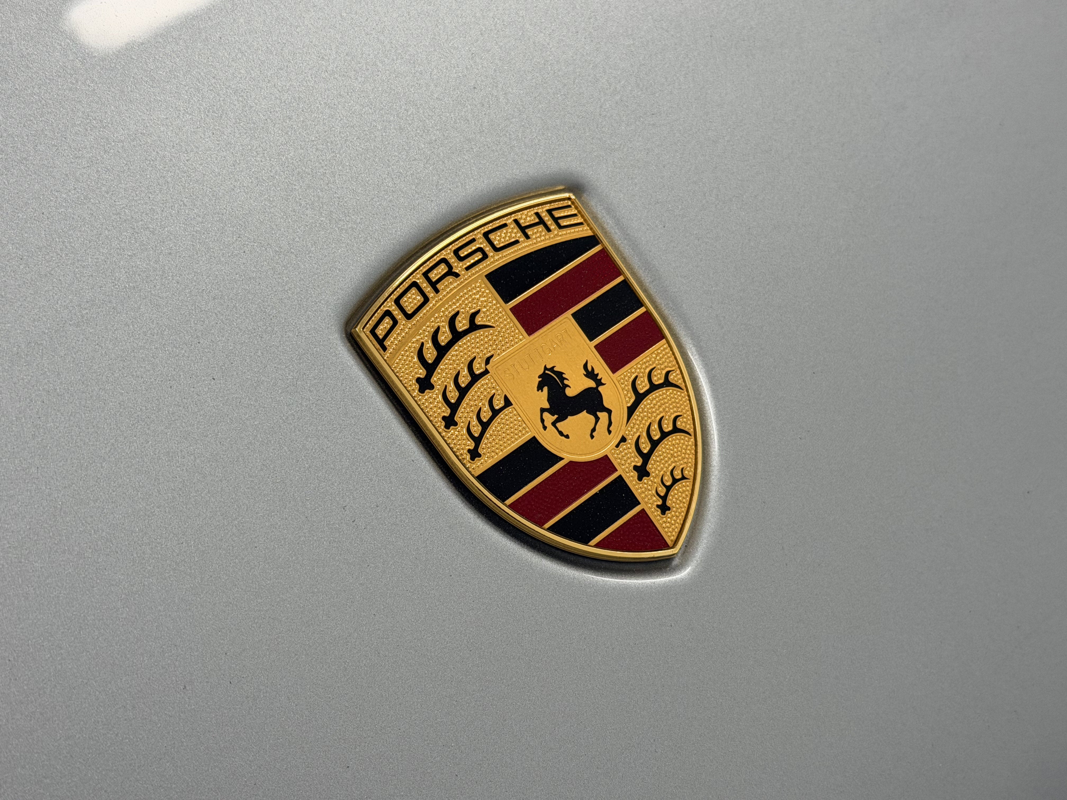 2022 Porsche Macan AWD