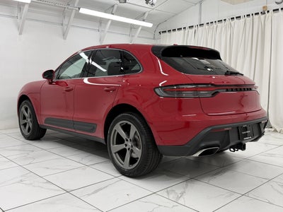2024 Porsche Macan Base