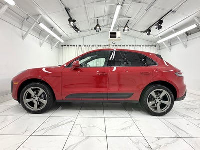 2024 Porsche Macan Base