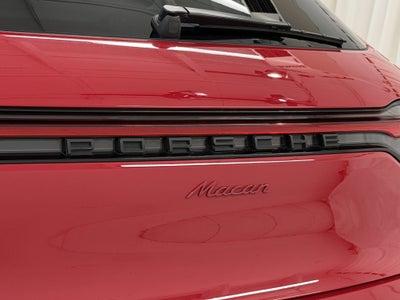 2024 Porsche Macan Base