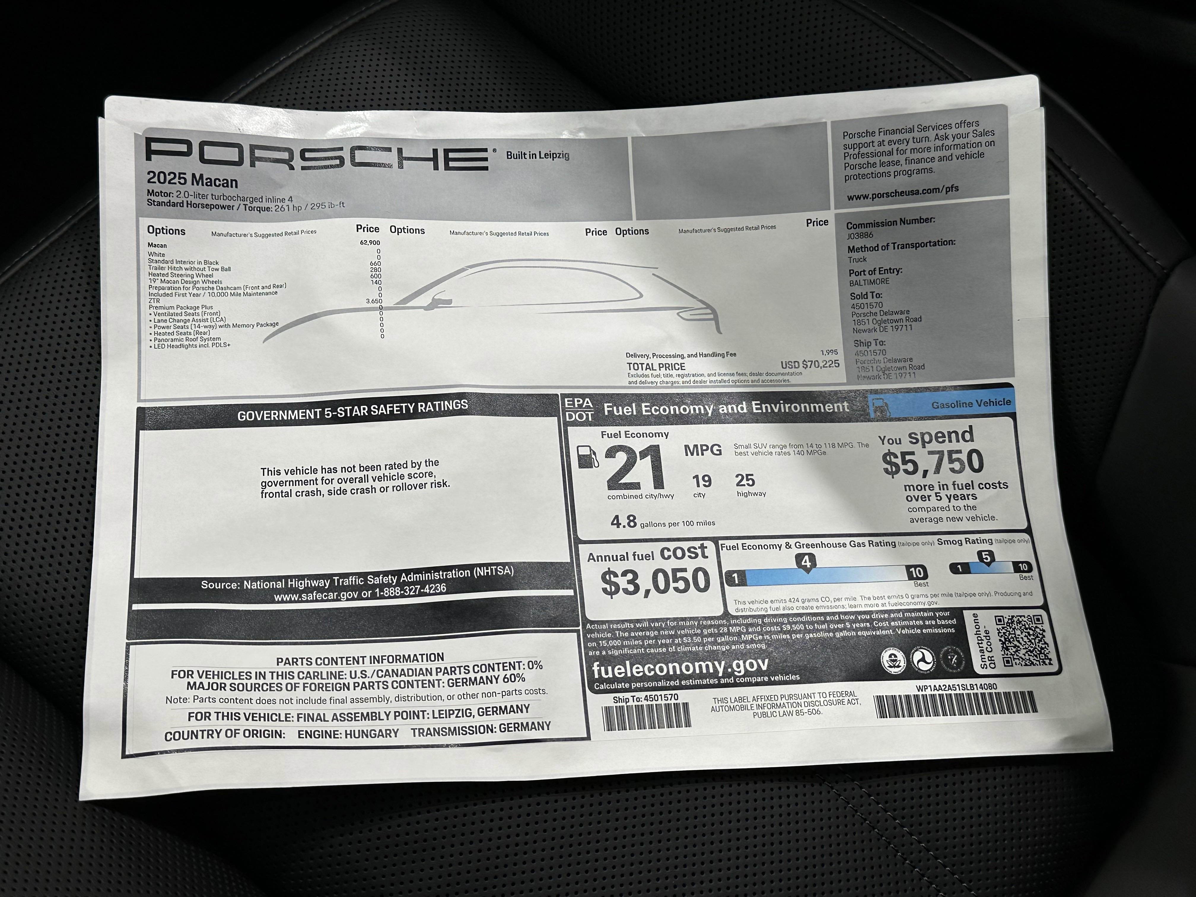 2025 Porsche Macan Base