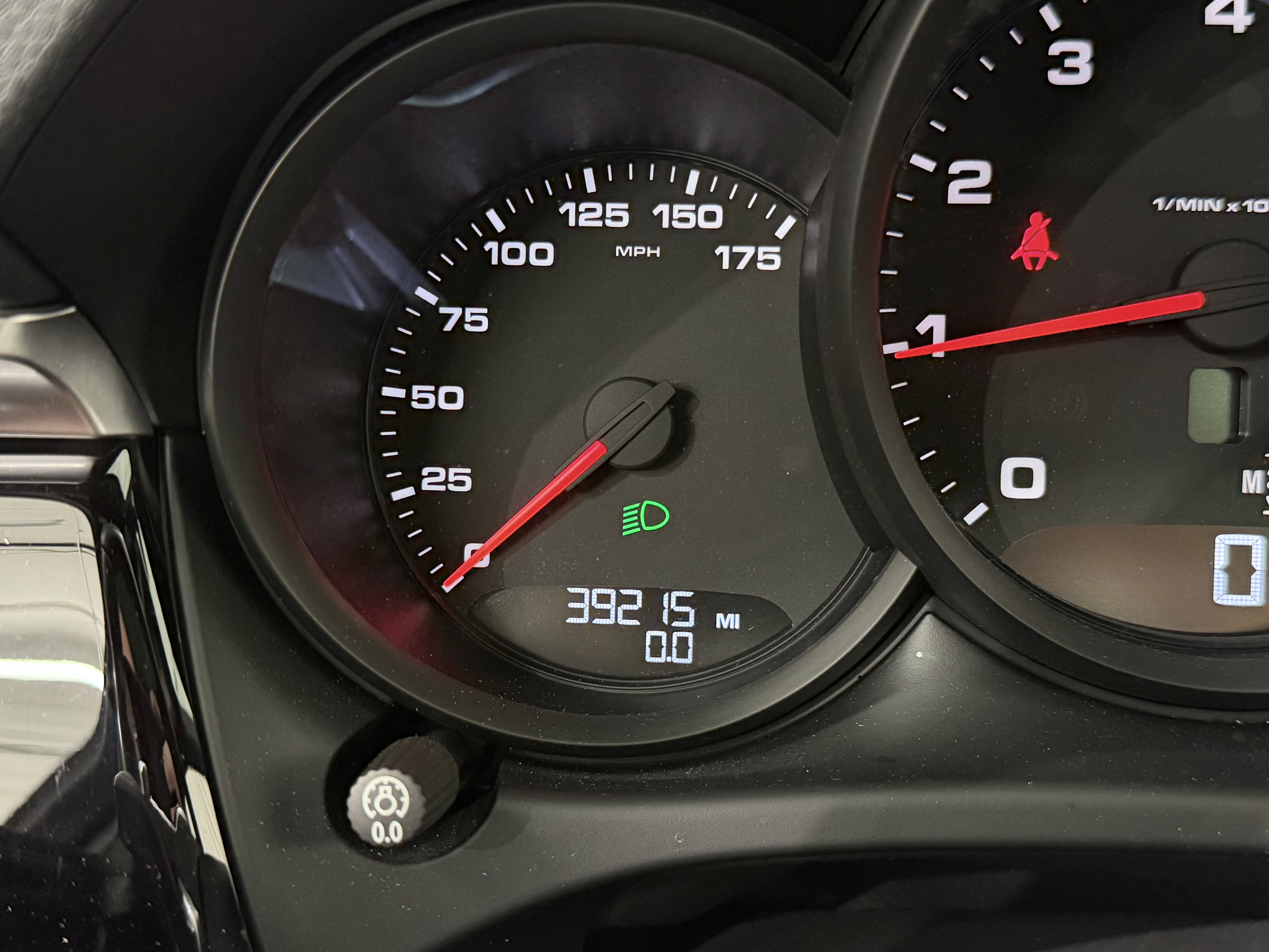 2021 Porsche Macan AWD