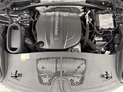 2021 Porsche Macan AWD