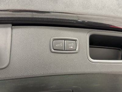 2021 Porsche Macan AWD