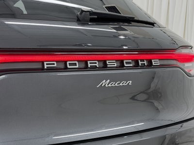 2021 Porsche Macan AWD