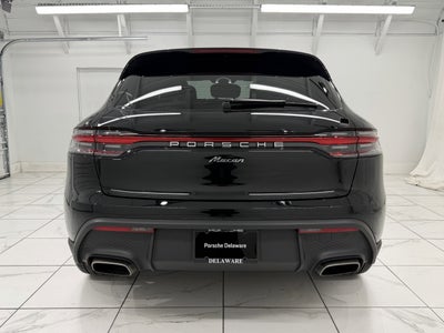 2025 Porsche Macan Base