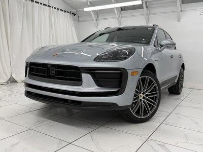 2026 Porsche Macan Base