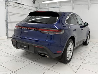 2025 Porsche Macan Base