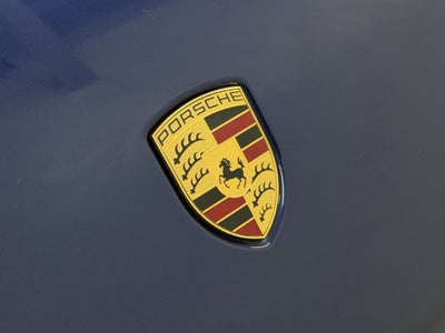 2025 Porsche Macan Base