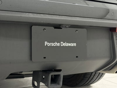 2025 Porsche Macan Base