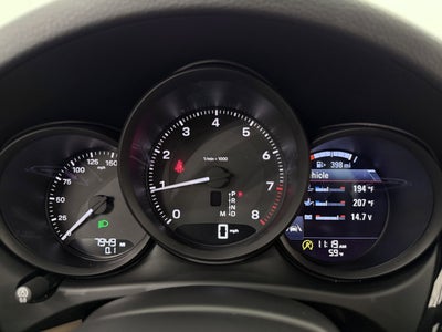 2025 Porsche Macan Base