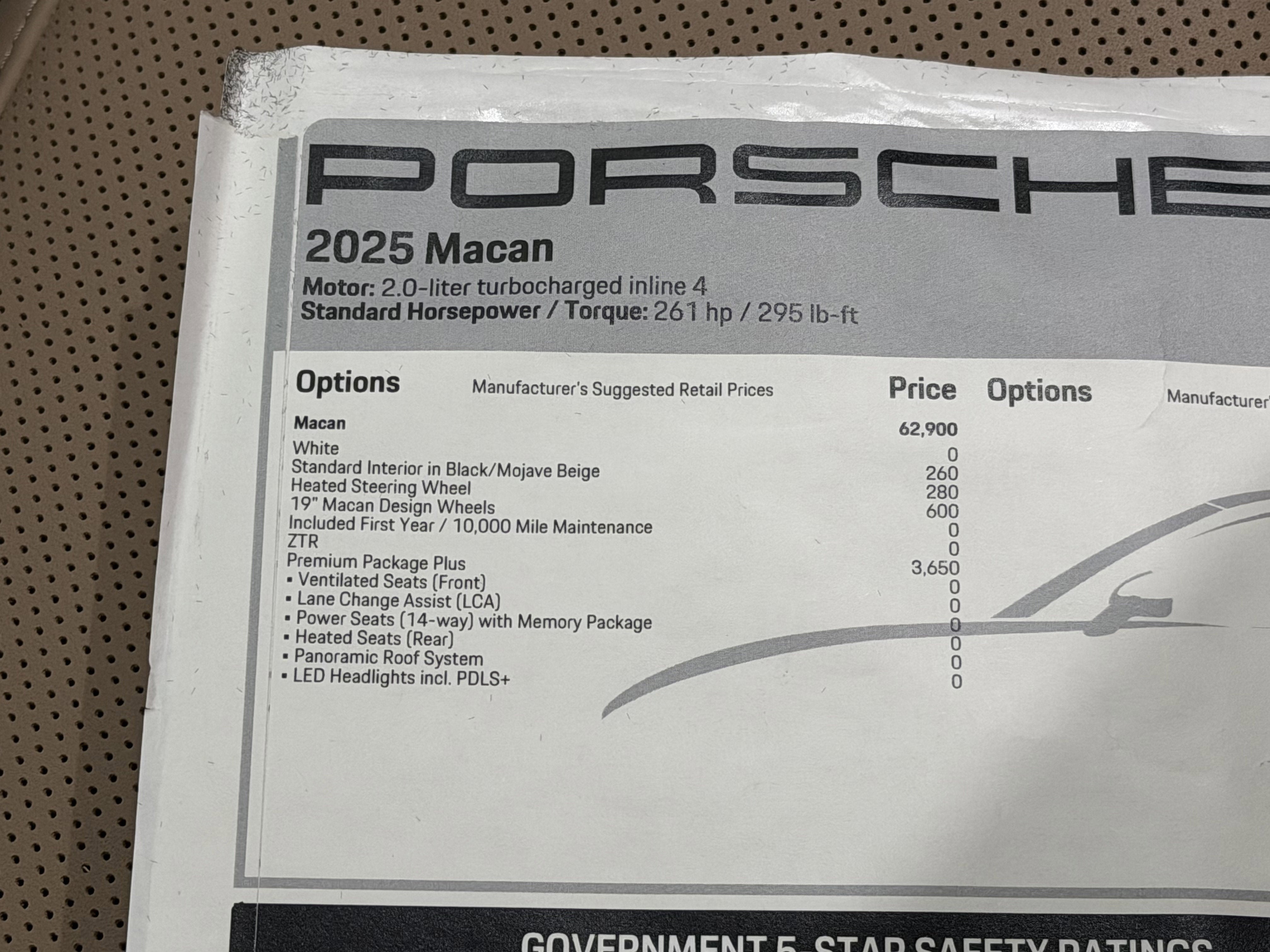 2025 Porsche Macan Base