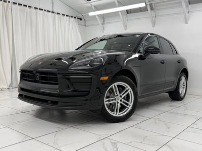 2026 Porsche Macan Base