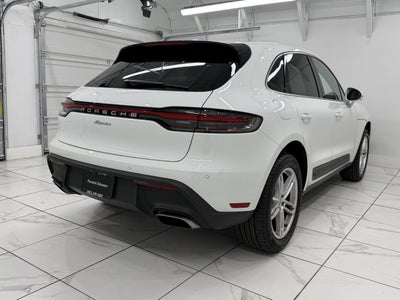 2025 Porsche Macan Base