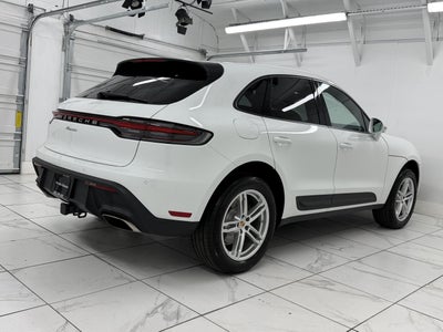 2026 Porsche Macan Base