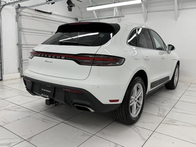 2026 Porsche Macan Base