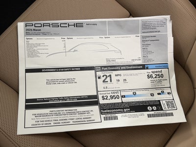 2026 Porsche Macan Base