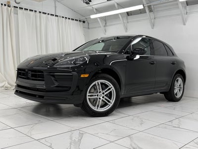 2026 Porsche Macan Base