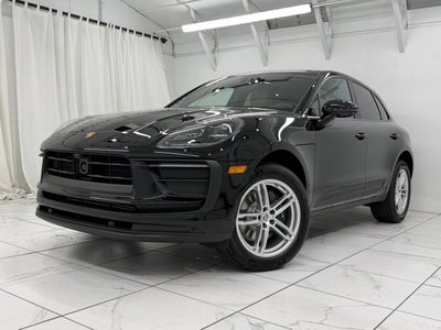 2026 Porsche Macan Base