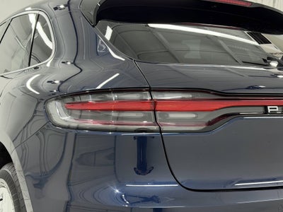 2022 Porsche Macan AWD