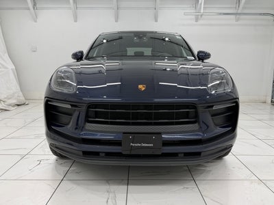 2022 Porsche Macan AWD