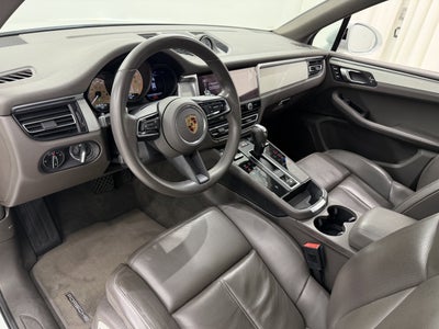 2023 Porsche Macan T