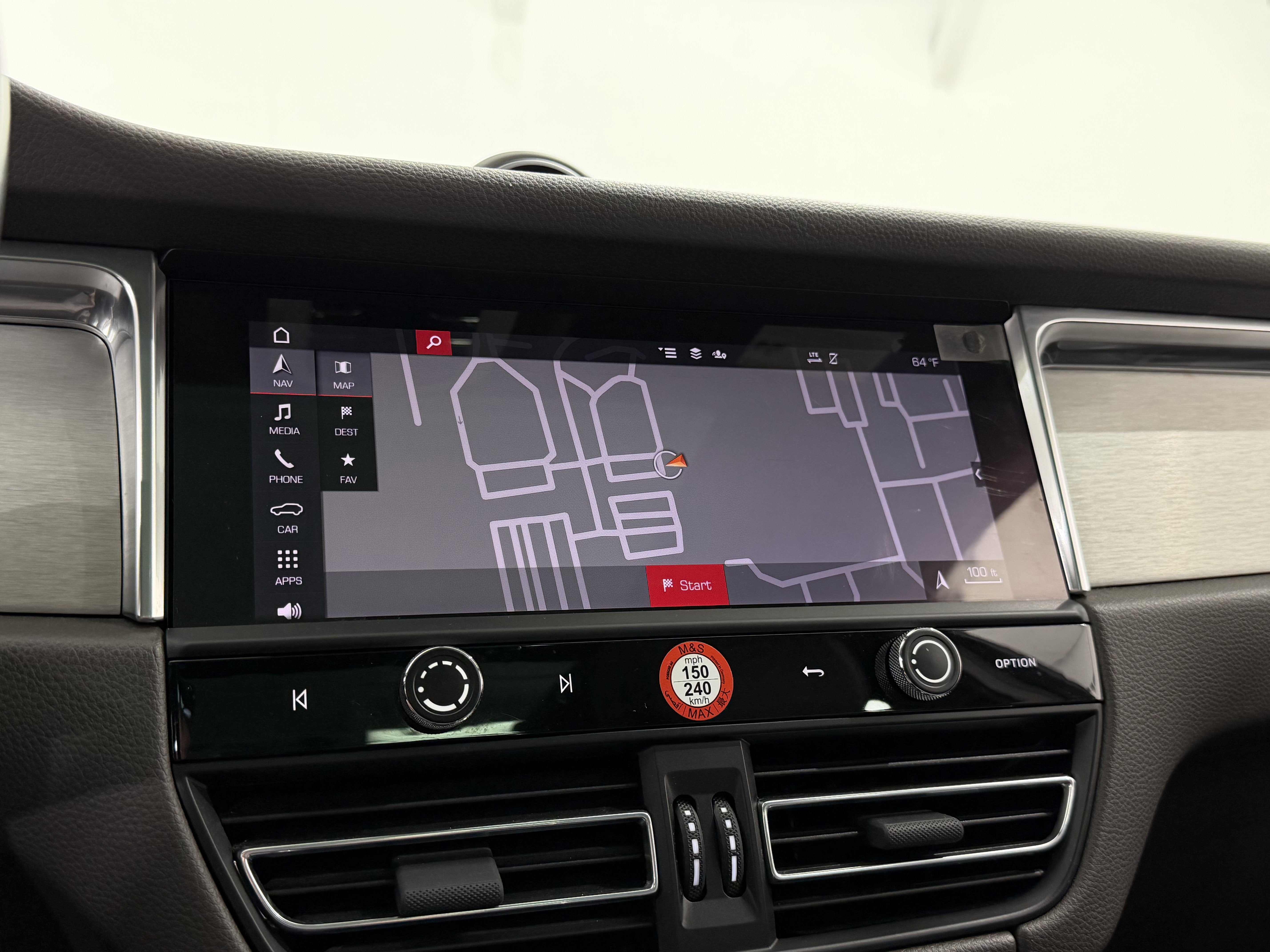 2023 Porsche Macan T