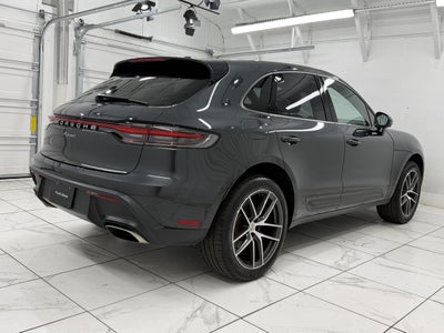 2024 Porsche Macan Base