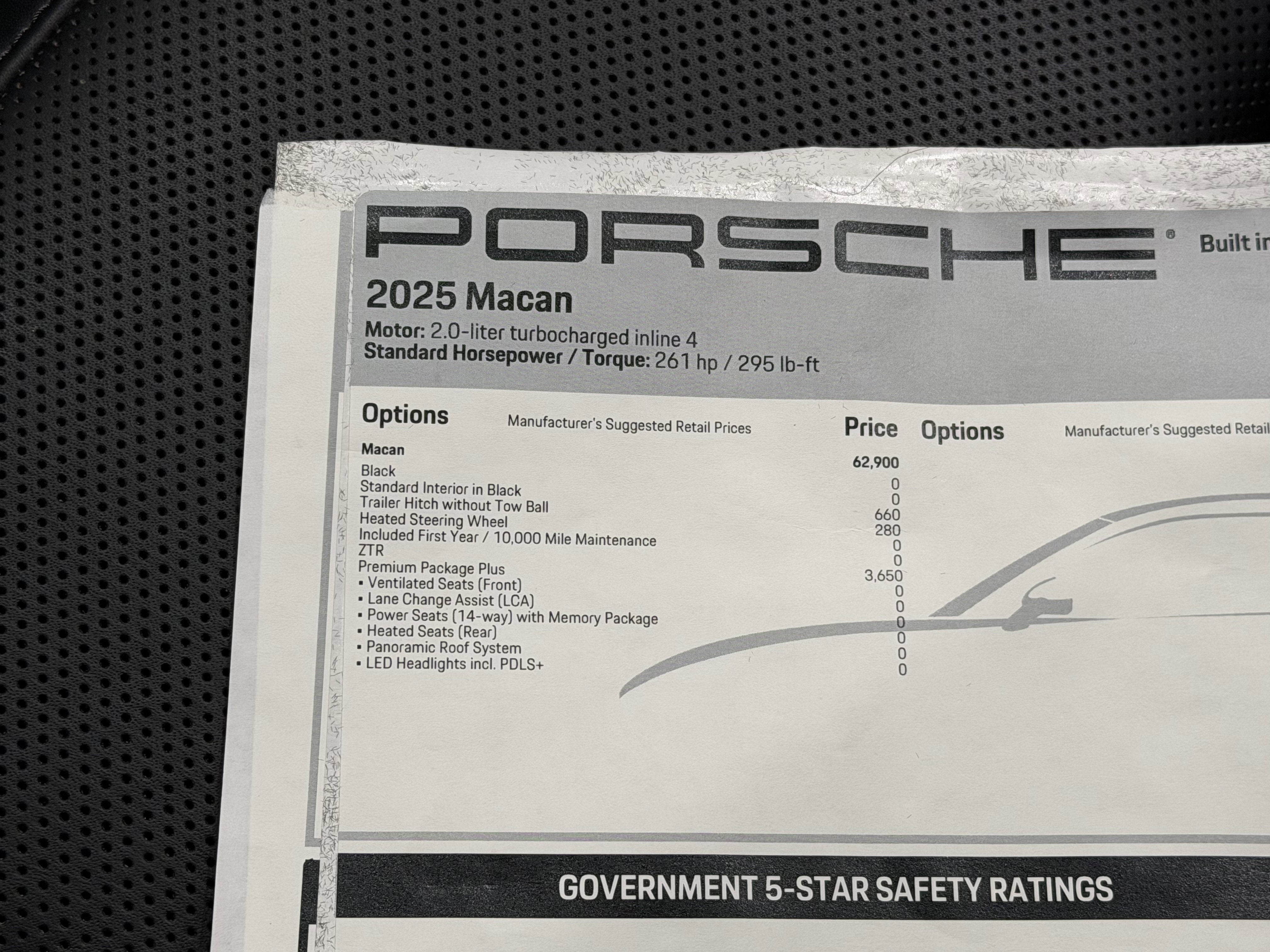 2025 Porsche Macan Base