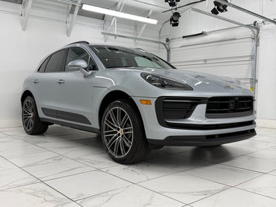 2026 Porsche Macan Base