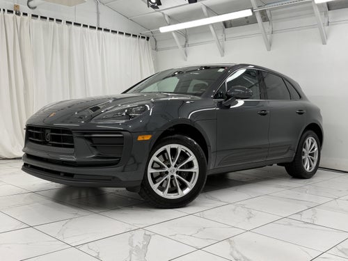 2025 Porsche Macan Base