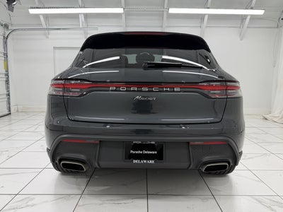 2025 Porsche Macan Base