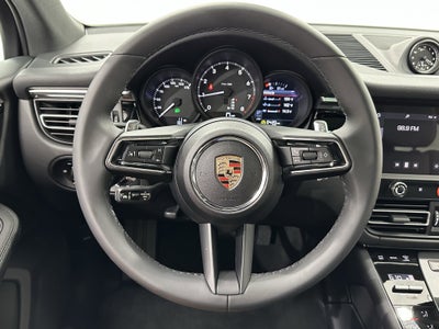 2025 Porsche Macan Base