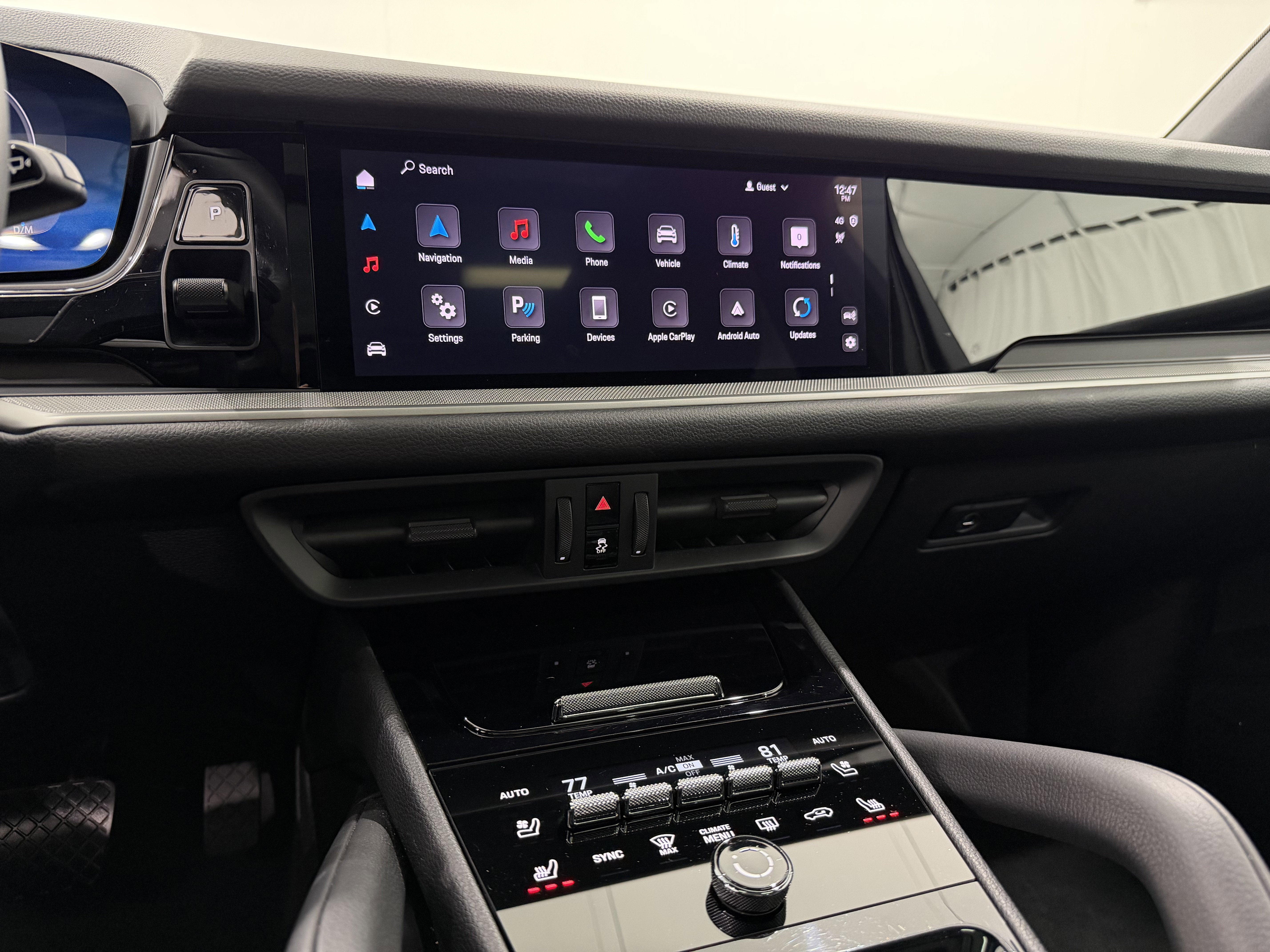 2025 Porsche Cayenne AWD