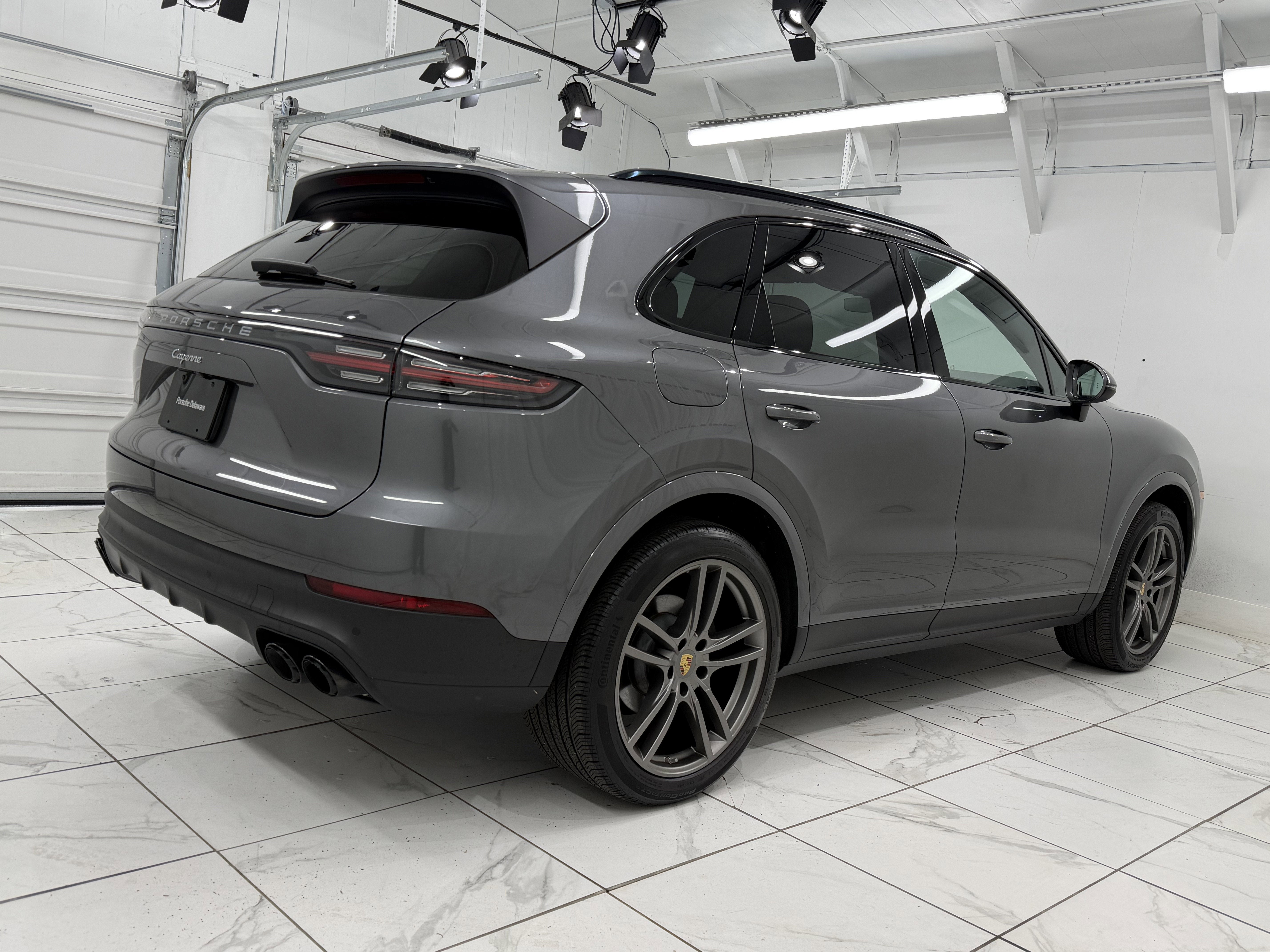 2023 Porsche Cayenne Base