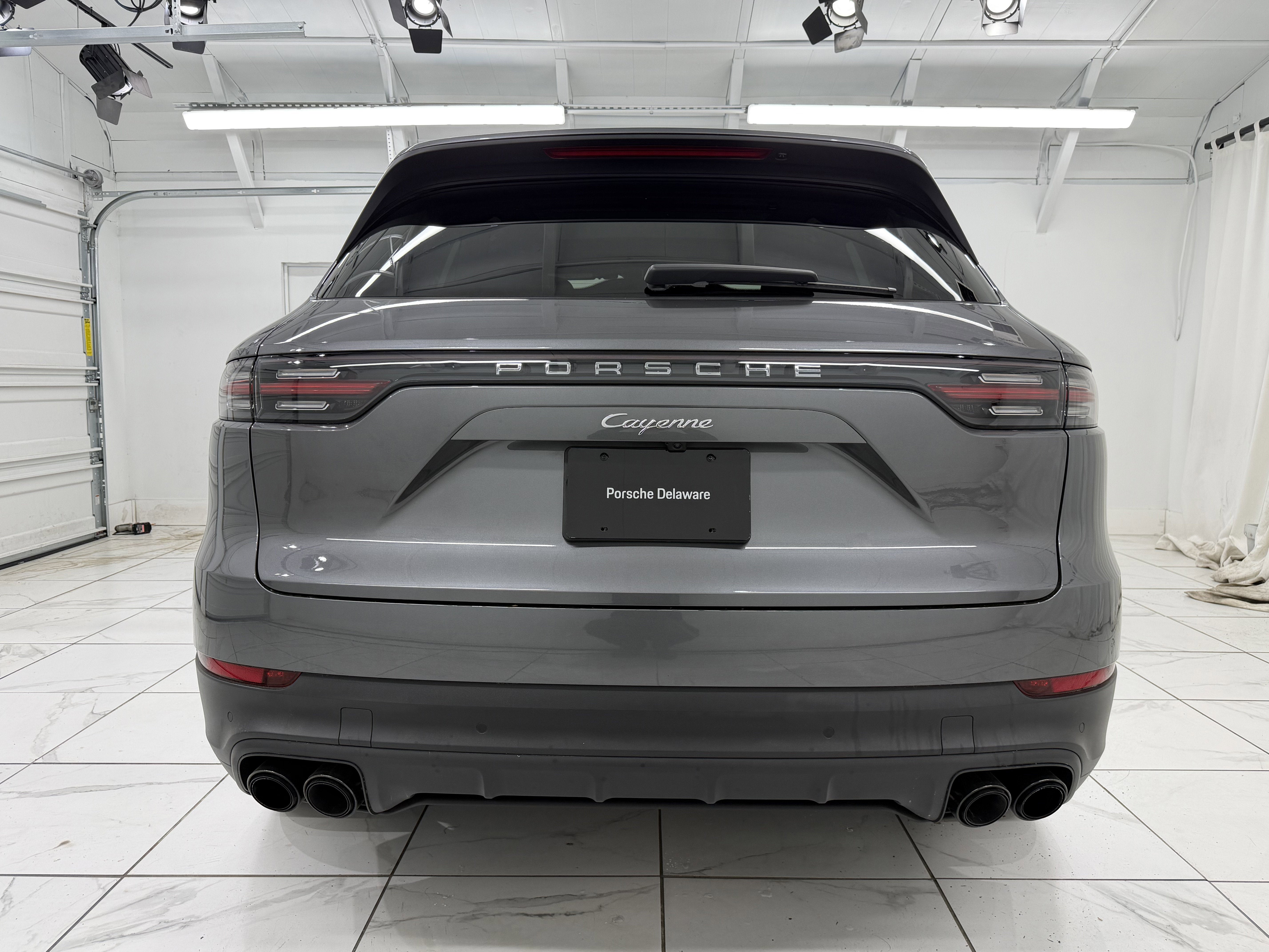 2023 Porsche Cayenne Base