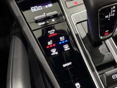 2023 Porsche Cayenne Base